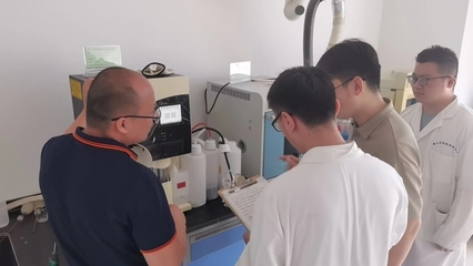 微山縣人民政府 部門會議 縣檢驗(yàn)檢測中心邀請專業(yè)人員開展儀器調(diào)試工作