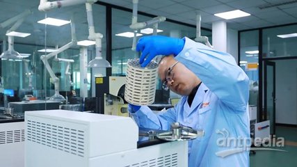 【2025服務萬里行】八年同行,從一臺設備到“實驗室離不開的伙伴”