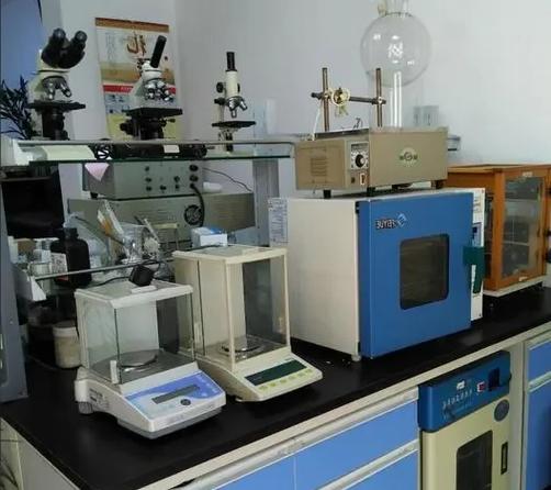 實驗室儀器設備保養(yǎng)與維護全攻略